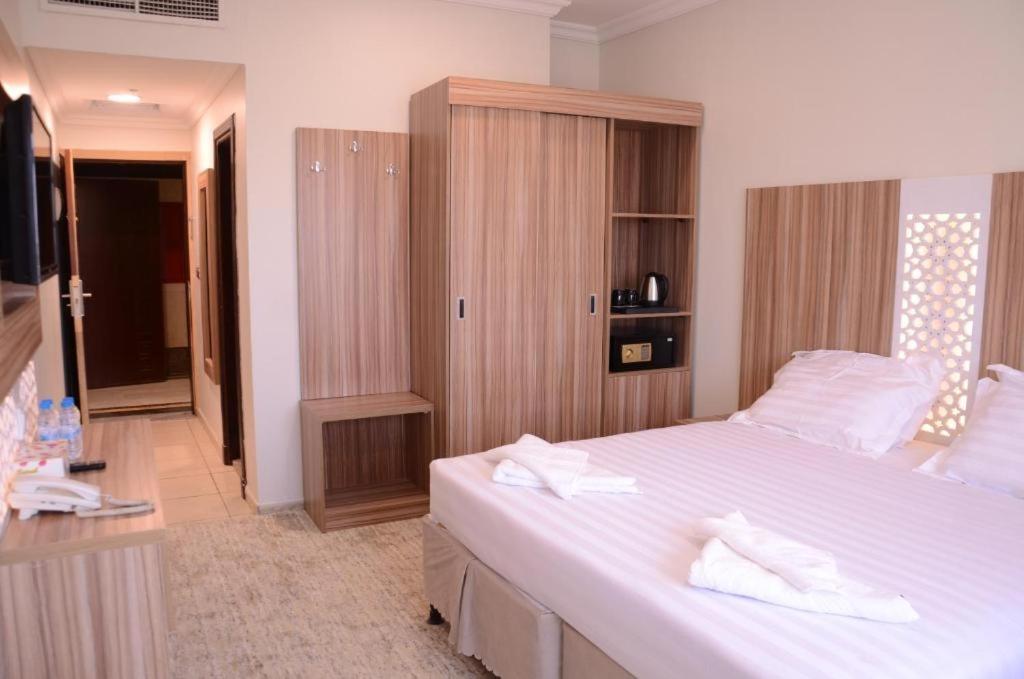 Artal International Hotel Medina Buitenkant foto